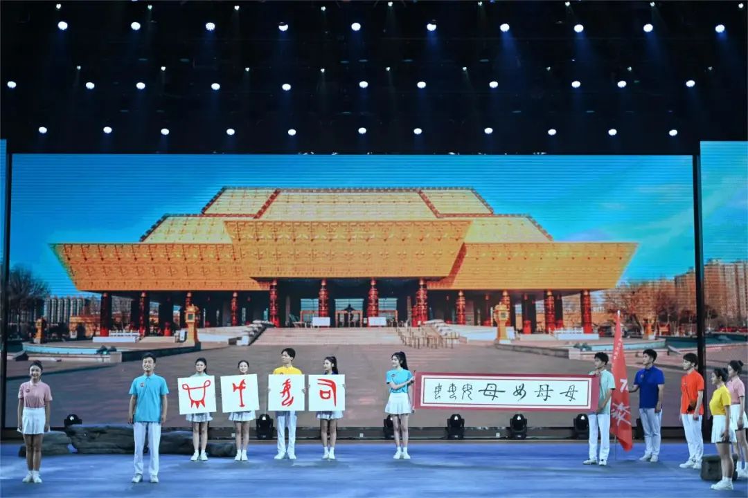 这堂课，380万人观看，1亿点赞！