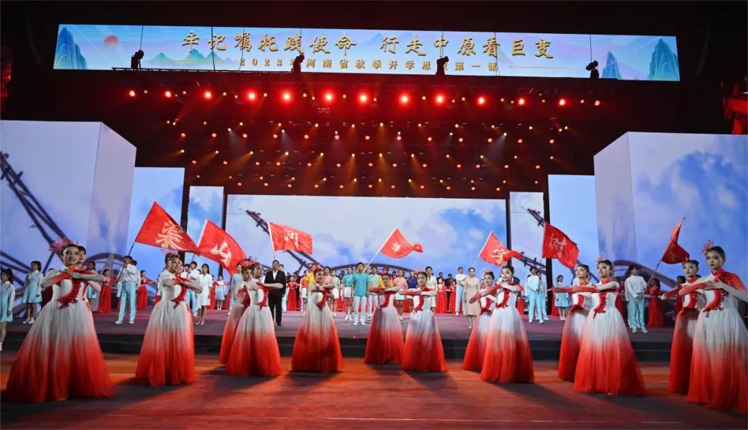 这堂课，380万人观看，1亿点赞！