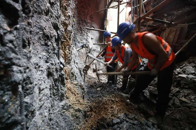 武汉地铁建设蹄疾步稳：1月内3条线路3台盾构机始发