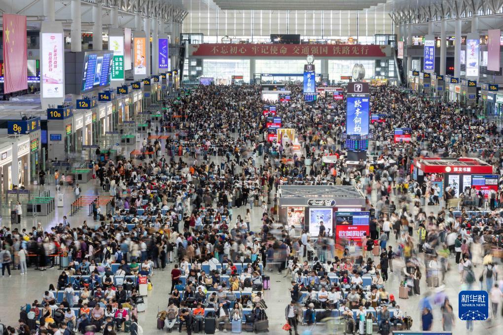 各地迎来返程高峰