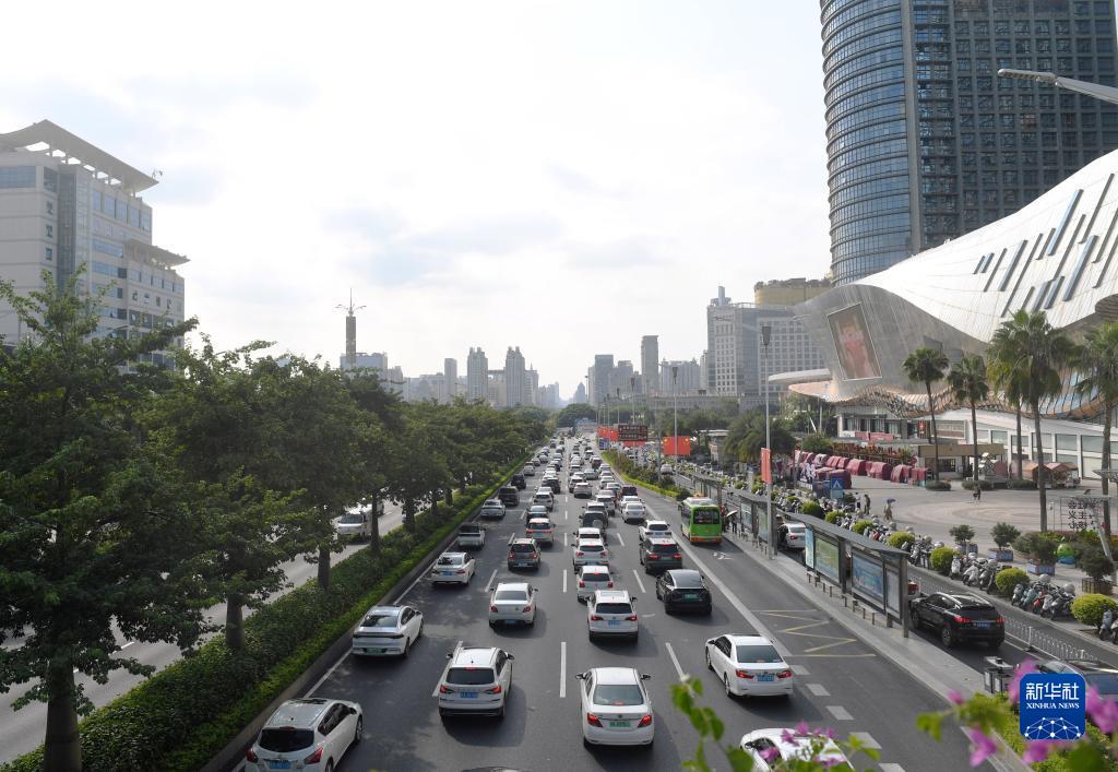 各地迎来返程高峰