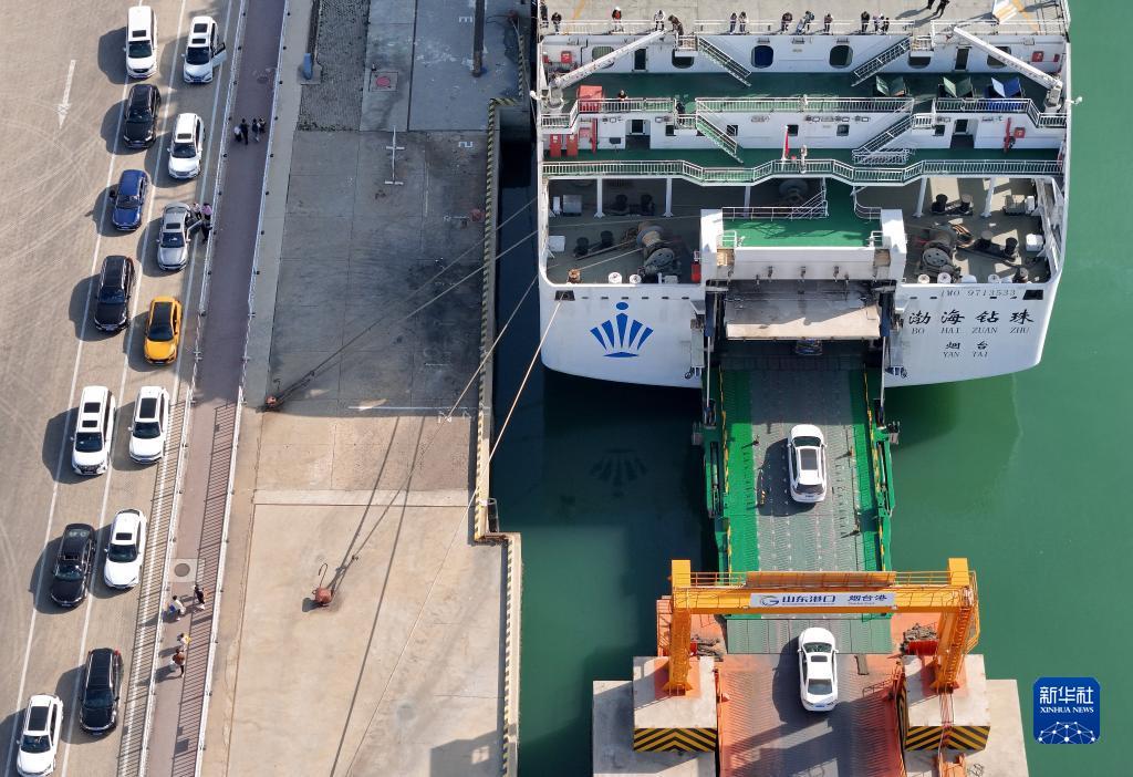 各地迎来返程高峰