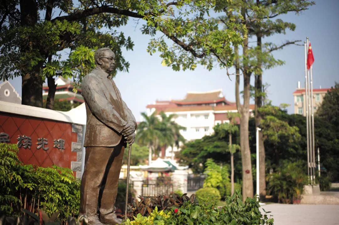 1913→2023，一个长达110年的故事！