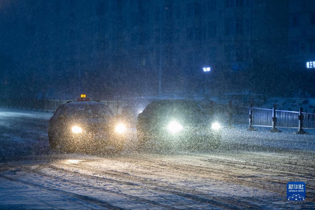 黑龙江发布暴雪红色预警