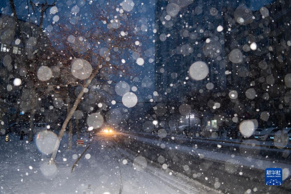 黑龙江发布暴雪红色预警