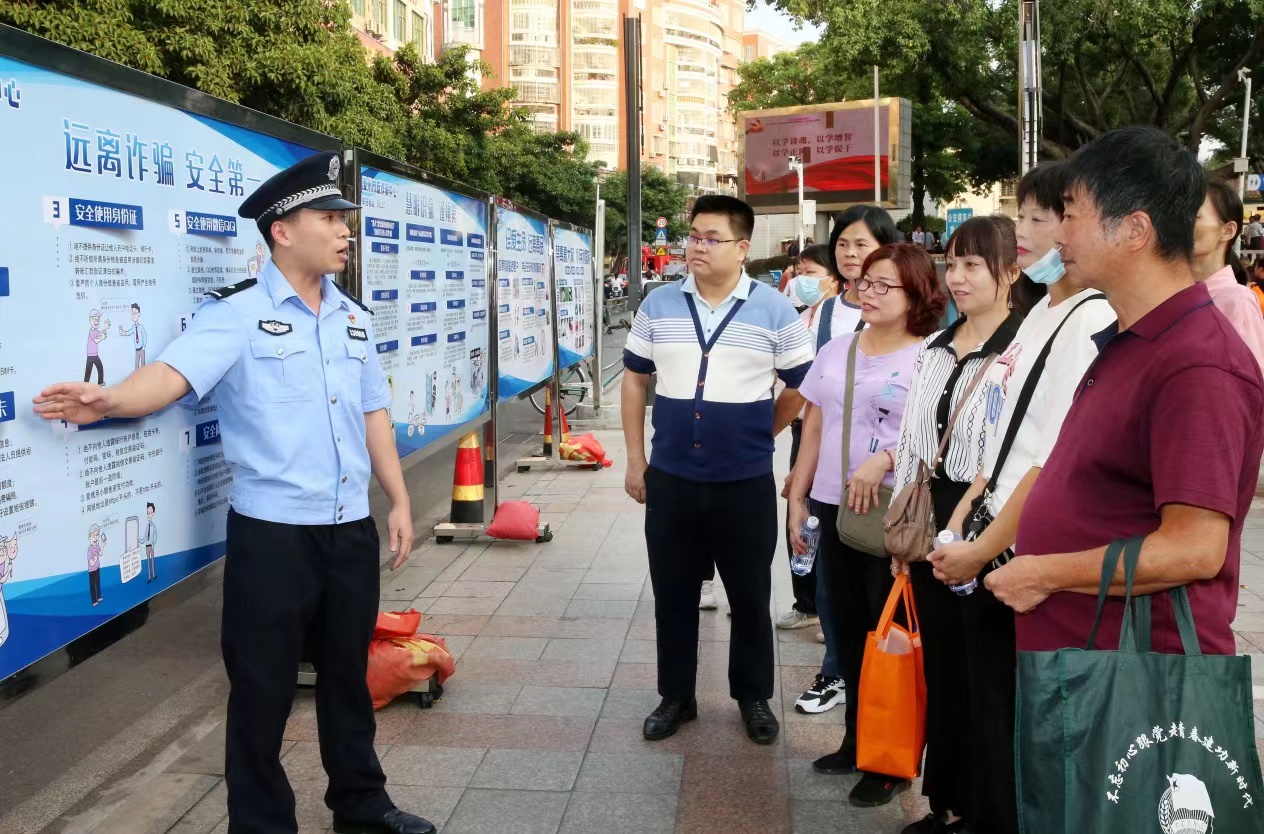 用文化思想领航社科盛宴——2023年漳州市（龙海）社会科学普及宣传周活动侧记