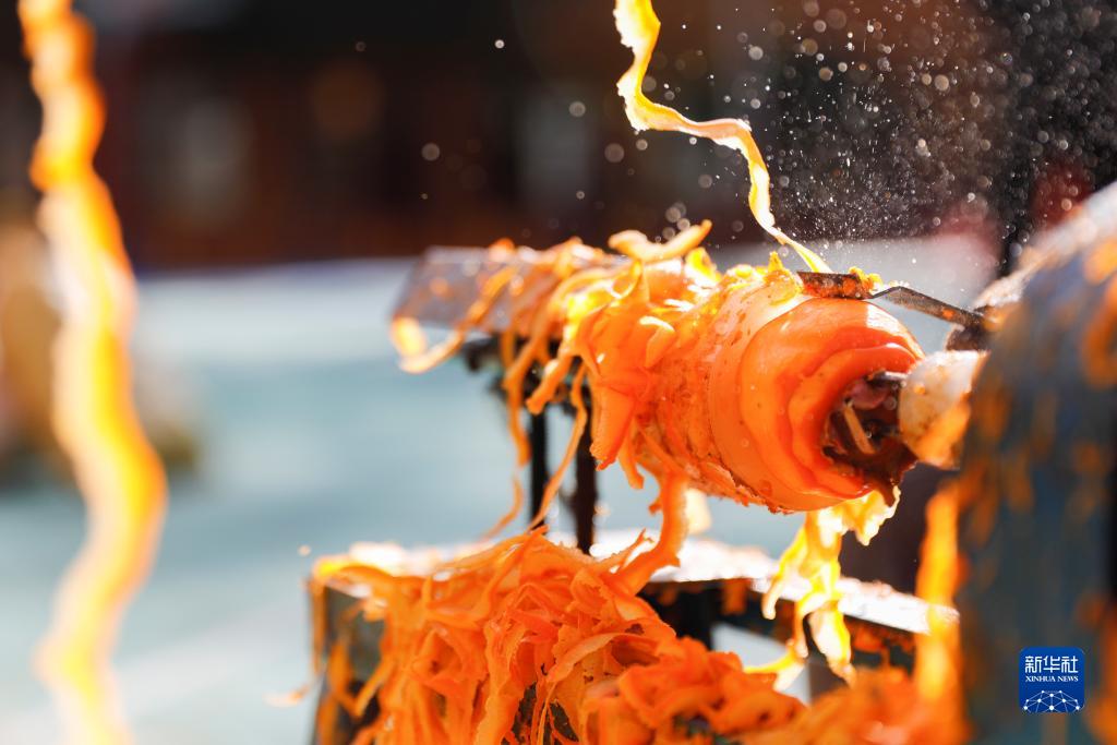 甘肃舟曲:藏乡柿子助农增收