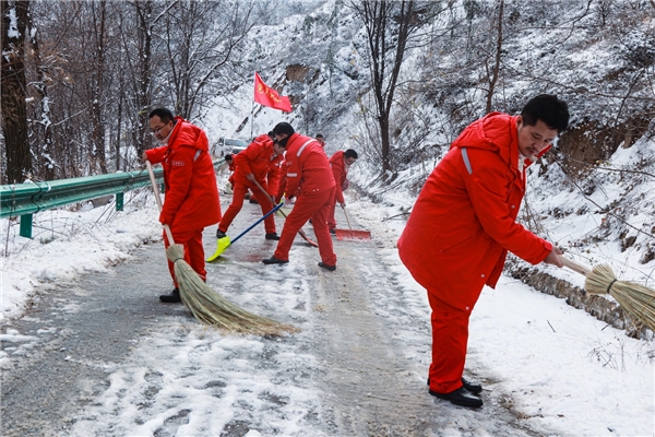 长庆油田采气六厂全力迎战风雪筑牢安全生产屏障