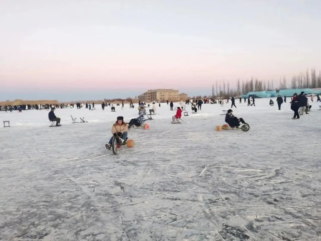 【聚焦】巴彦淖尔市冰雪旅游嘉年华开幕式暨第五届乌梁素海冰雪旅游节盛大开幕！