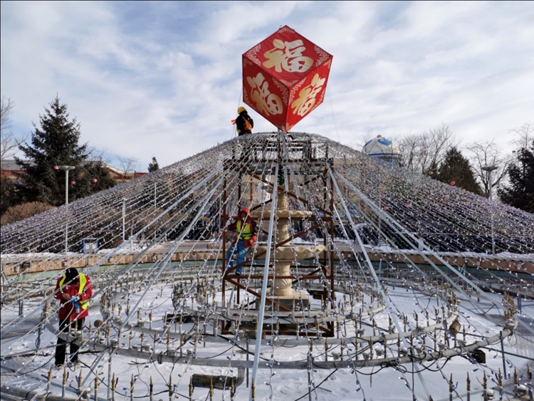 【新春走基层】年味儿拉满！内蒙古鄂托克旗上新春节景观→