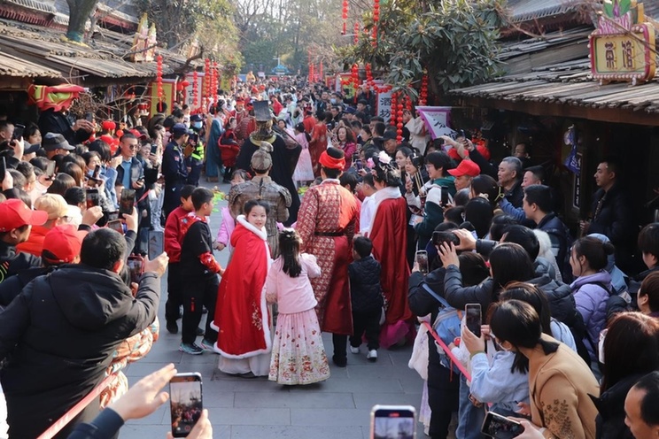 三秦大地年味浓|西安浐灞国际港“文旅体大餐”精彩纷呈