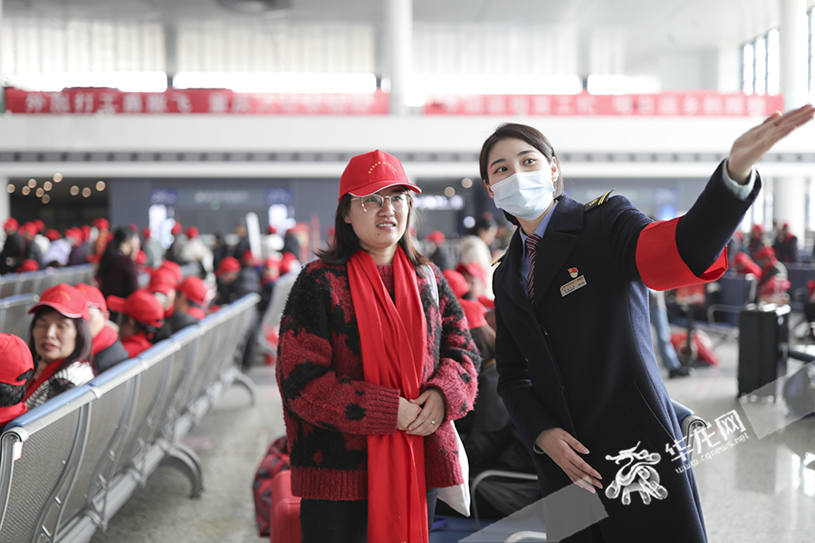 特写｜“坐上这趟幸运列车，今年我们也好好干！”