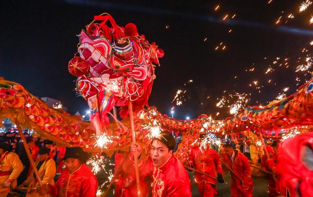 川渝毗邻四镇共庆元宵节