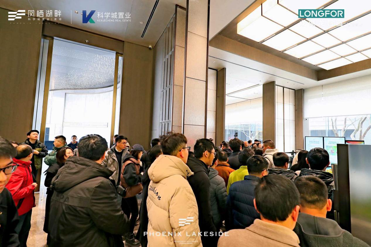 首次跨界AITO问界 凤栖湖畔凤粼美学艺术馆正式开放 首次跨界AITO问界 凤栖湖畔凤粼美学艺术馆正式开放