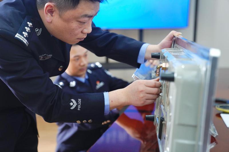 重庆警方打掉一起横跨川渝粤制假售假案