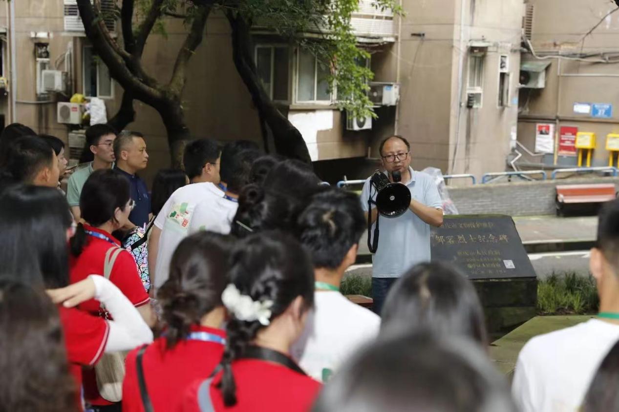 中国政法大学等五校师生在重庆开展红岩精神研学新实践