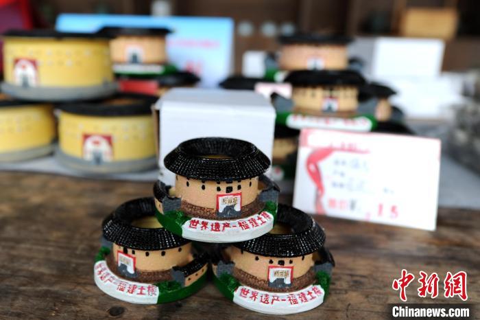 遇见福建:永定土楼里话两岸民宿融合