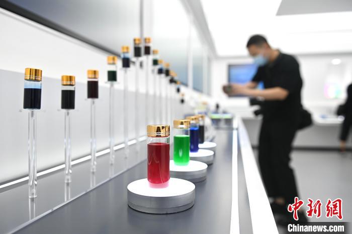 走进安徽阜阳“镜”观制造业创新“足迹”