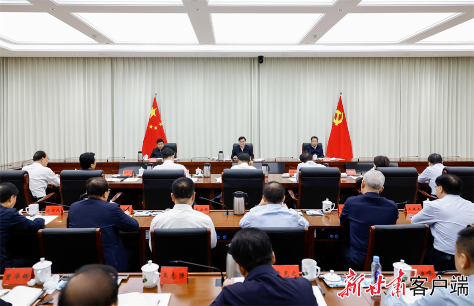 胡昌升在省委理论学习中心组专题学习会议上强调：牢记嘱托 感恩奋进 奋力谱写中国式现代化甘肃篇章