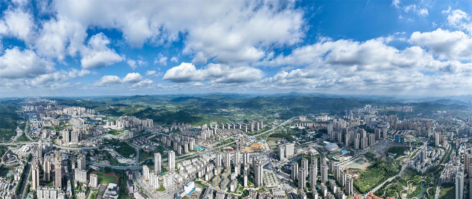 遵义会议精神永放光芒︱长征路上向“新”行·贵州遵义:用好红色资源 传承红色基因 遵义会议精神永放光芒︱长征路上向“新”行·贵州遵义:用好红色资源 传承红色基因