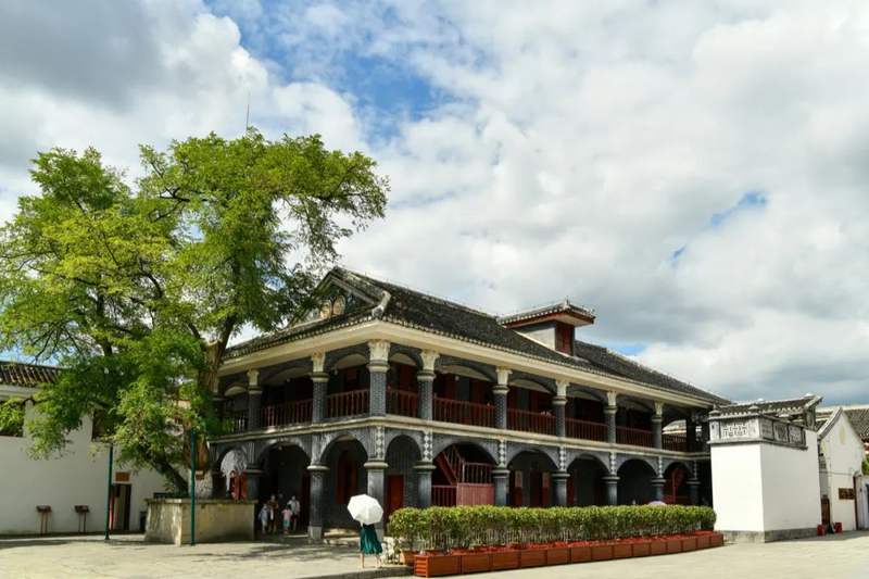 遵义会议精神永放光芒︱长征路上向“新”行·贵州遵义:用好红色资源 传承红色基因