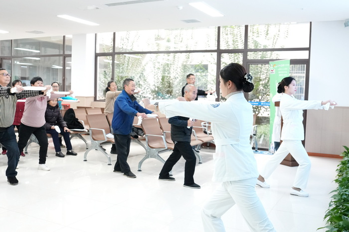 “健髋中国 走进基层”全国巡回科普活动走进重庆江津