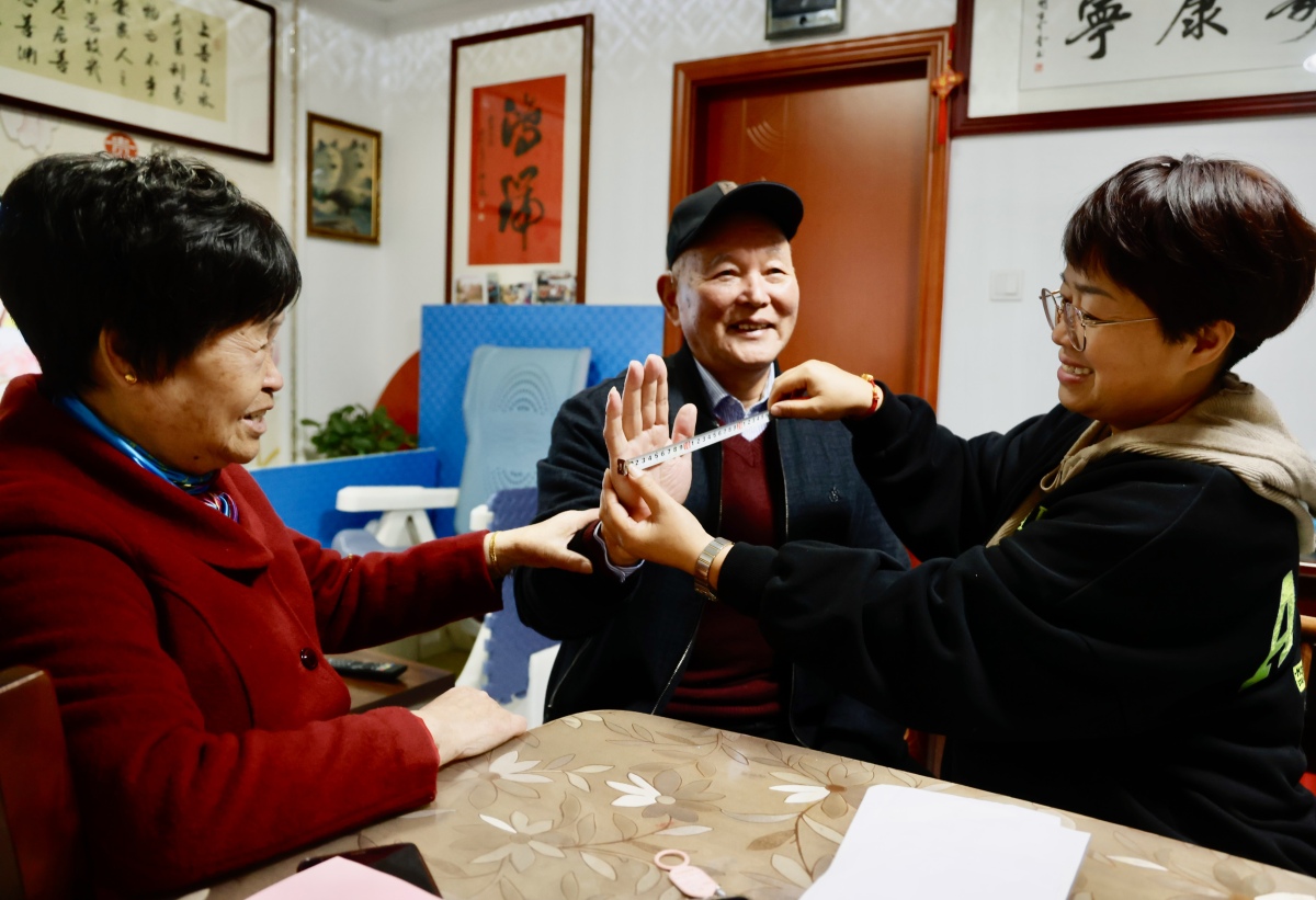 30位“小老人”与100位“老老人”的约定 image_4