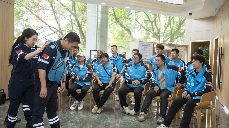 从抓“关键小事”入手 书写金融惠民有感“新答卷”