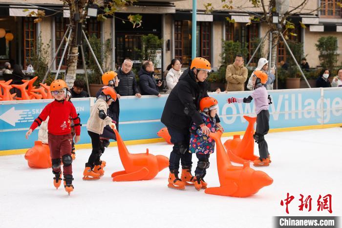 上海变身冰雪消费“热地”