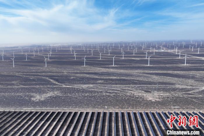 甘肃瓜州新能源项目迎来规模化并网 甘肃瓜州新能源项目迎来规模化并网