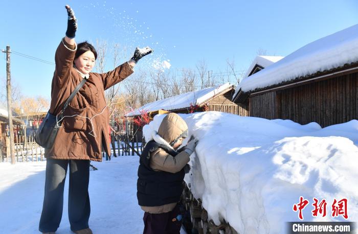 雄安“冬趣” ：畅玩冰雪