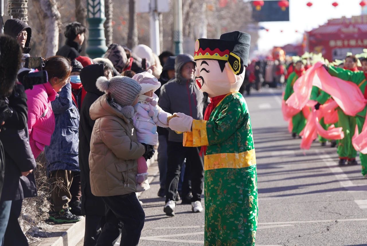 【网络中国节·元宵】“情暖额河闹新春 欢欢喜喜过大年”十师北屯市2025年新春社火活动火热上演