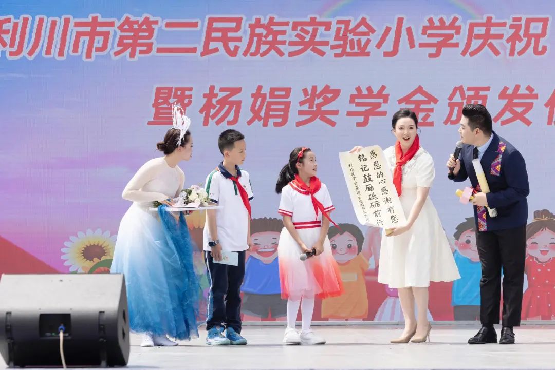 花开有声第七季 支点的绽放 | 杨娟——用歌声绽放力量