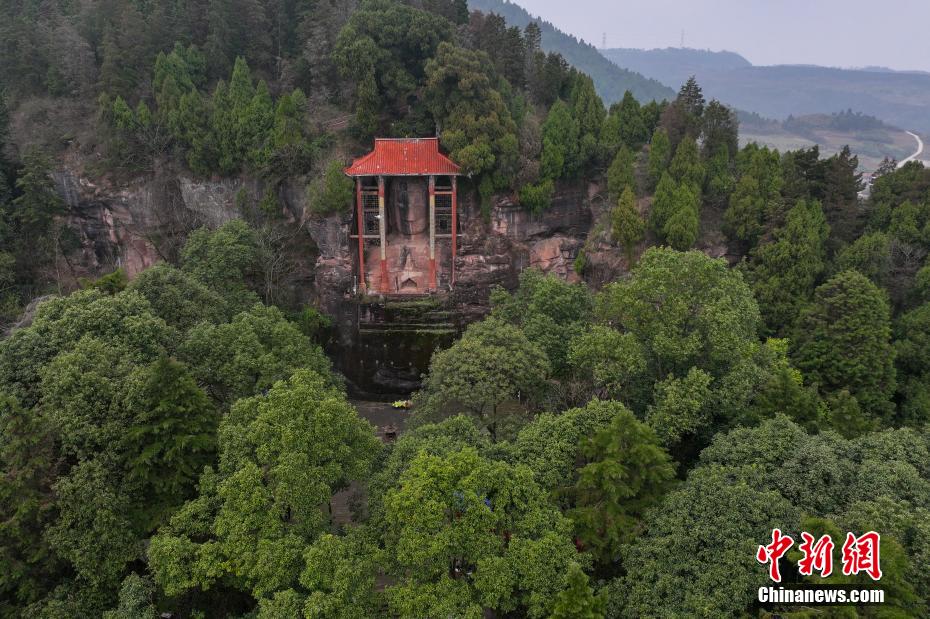 四川眉山藏在乡野镌刻精美的摩崖石刻造像群 四川眉山藏在乡野镌刻精美的摩崖石刻造像群