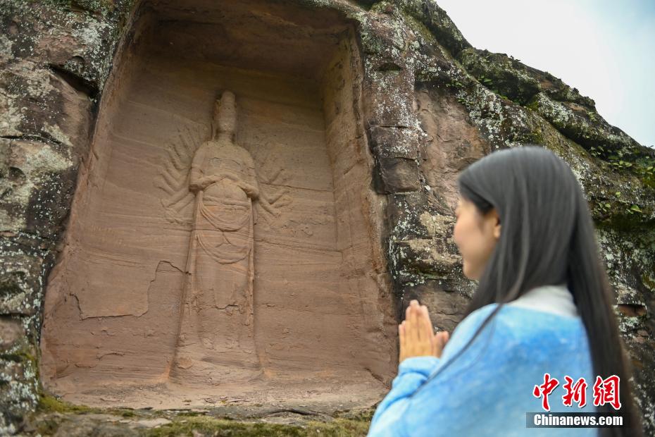 四川眉山藏在乡野镌刻精美的摩崖石刻造像群 四川眉山藏在乡野镌刻精美的摩崖石刻造像群