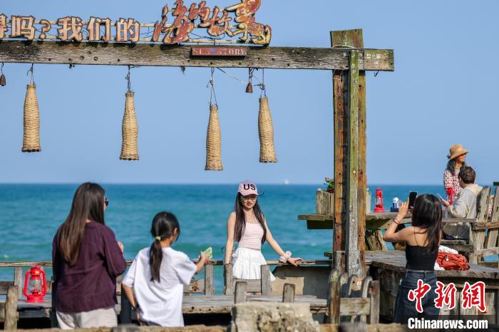 “国际会客厅”博鳌：面朝大海 春暖花开