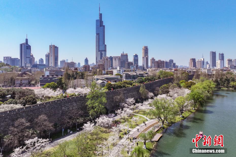 山水城林美如画 航拍古城南京春日胜景 山水城林美如画 航拍古城南京春日胜景