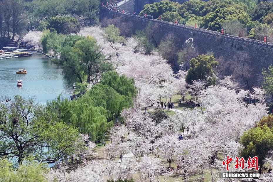 山水城林美如画 航拍古城南京春日胜景 山水城林美如画 航拍古城南京春日胜景