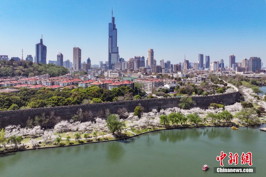 山水城林美如画 航拍古城南京春日胜景 山水城林美如画 航拍古城南京春日胜景