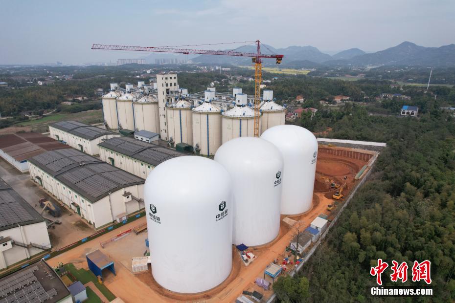 中国首批9000吨级气膜粮仓亮相湖南