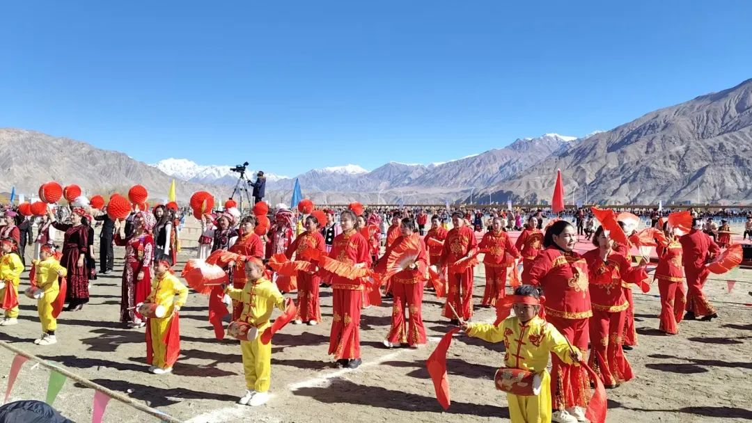 喀什地区春赏花旅游季系列活动启动