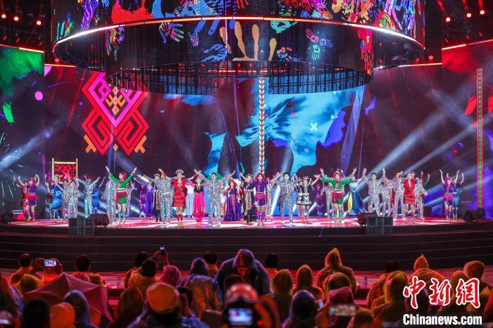 海南欢庆“三月三”