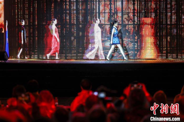 海南欢庆“三月三”