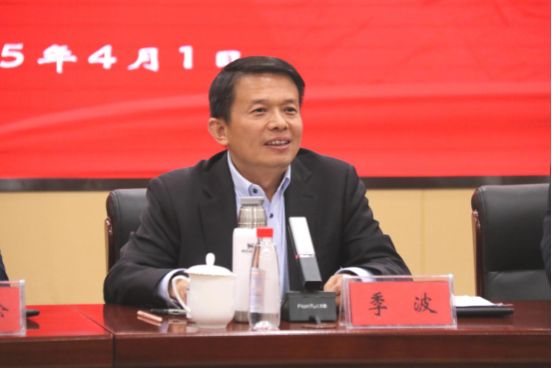 十六载薪火相传 联学共悟焦裕禄精神 我校师生赴兰考开展主题党日活动