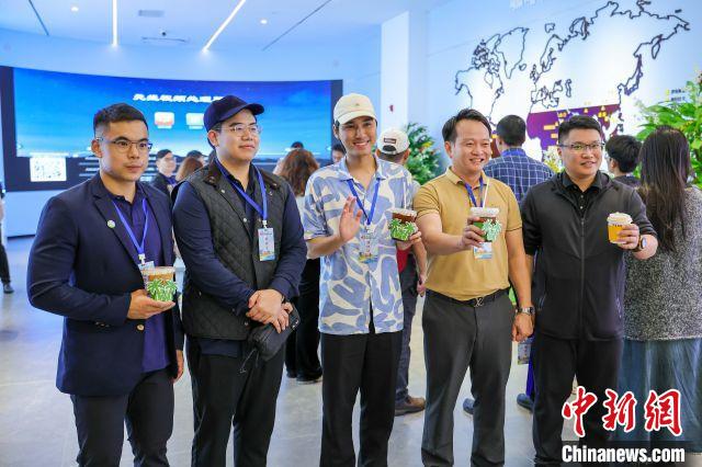 侨见海南自贸港：“寻根不是回到过去，而是为了更好连接未来”