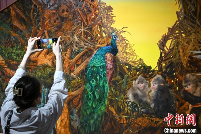 “西部地区民族题材壁画创作人才培训项目”结业展亮相昆明