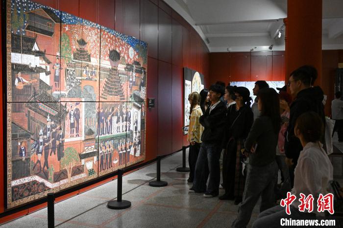 “西部地区民族题材壁画创作人才培训项目”结业展亮相昆明