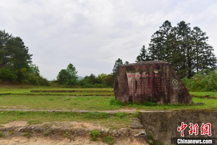 穿越两千年探秘福建武夷山闽越王城