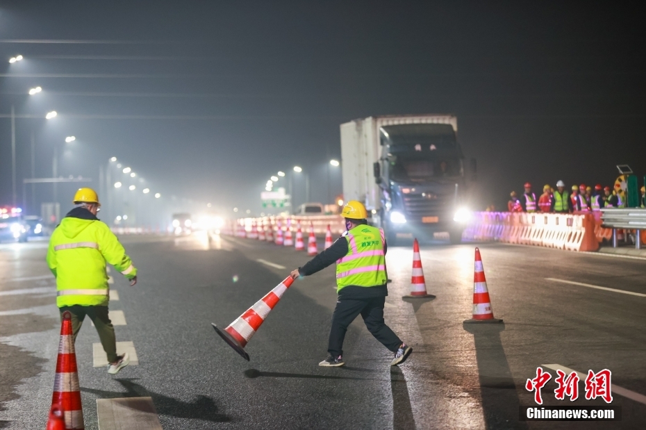北京东六环改造工程建成通车