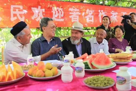 跨越半个世纪的民族团结情